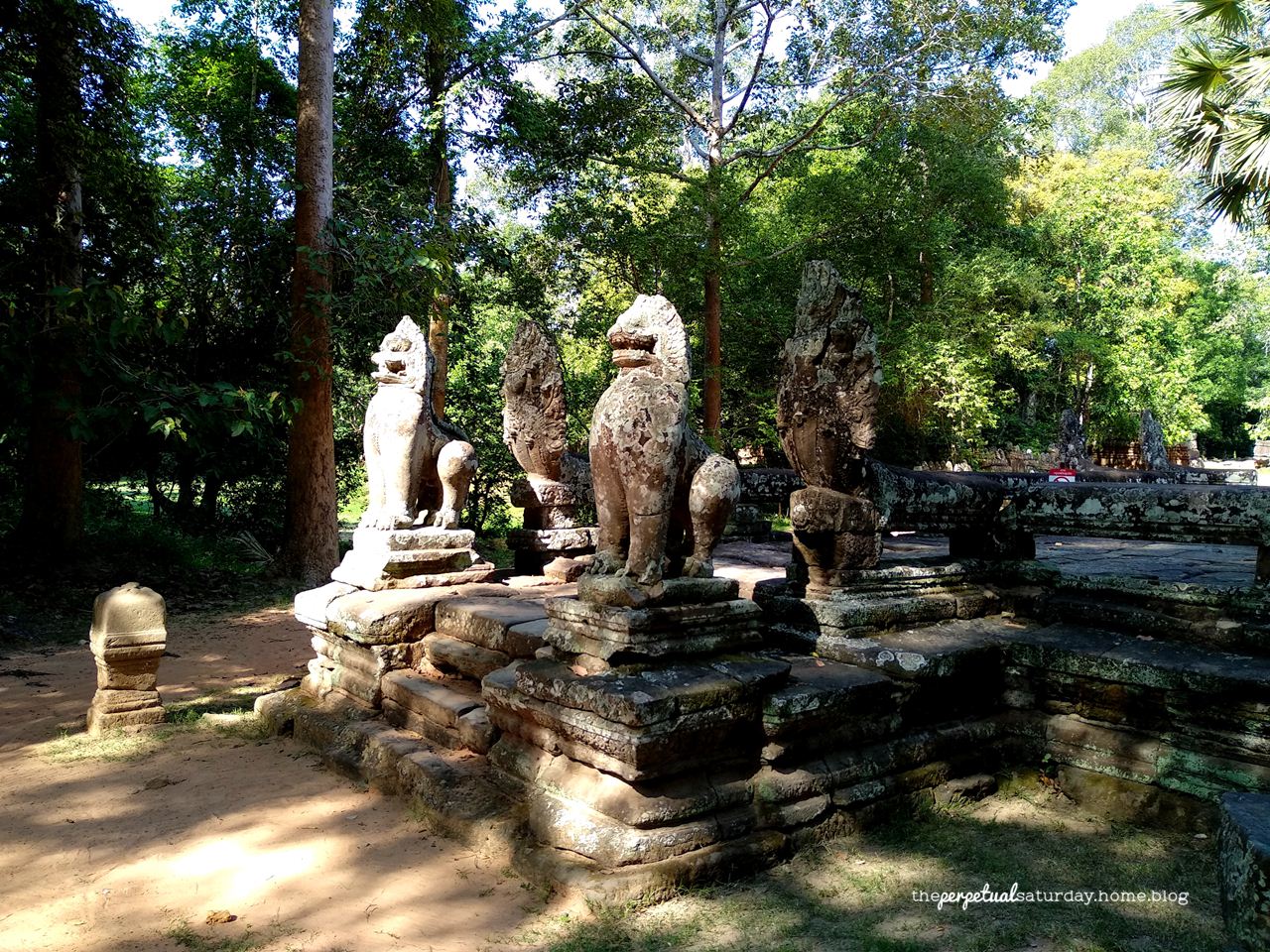 Banteay Kdei lion and naga statues, Siem Reap, Cambodia