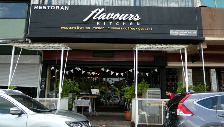 Flavours Kitchen. TTDI