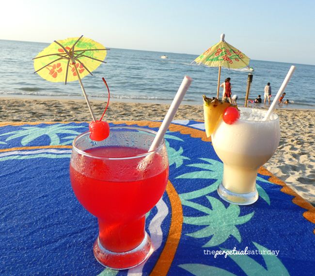 Drinks at Frandy Beach Bar, Batu Ferringhi, Penang