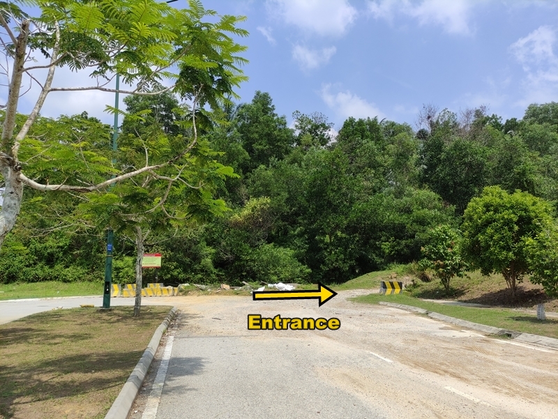 Bukit Denai Alam Trail entrance