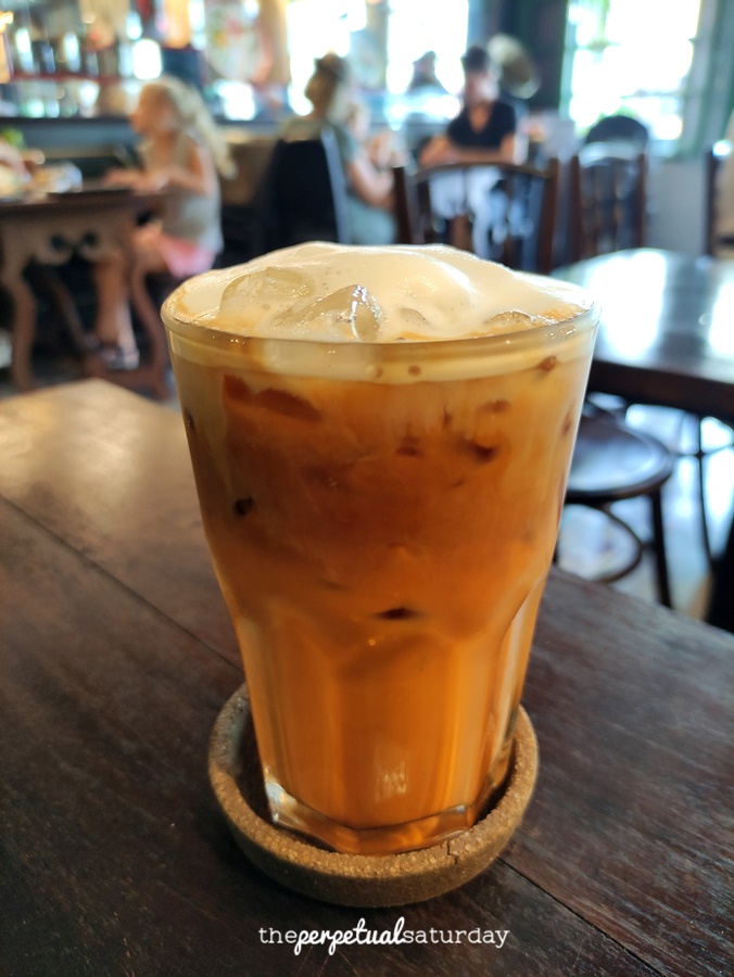 The Neighbours Cafe Phuket review, cafes in Phuket