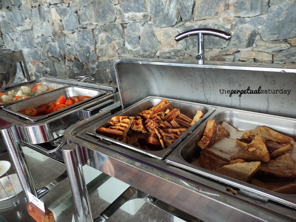 Breakfast buffet at Pelangi Beach resort langkawi, Cba breakfast buffet review