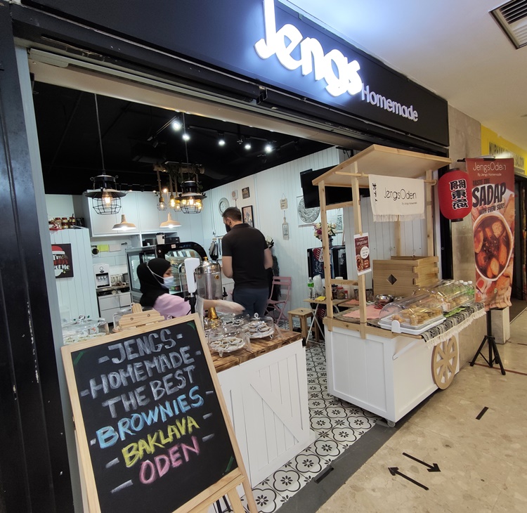 Jeng’s Homemade Brownies Centre Point Sabah shopping mall, Best places to eat in kota kinabalu