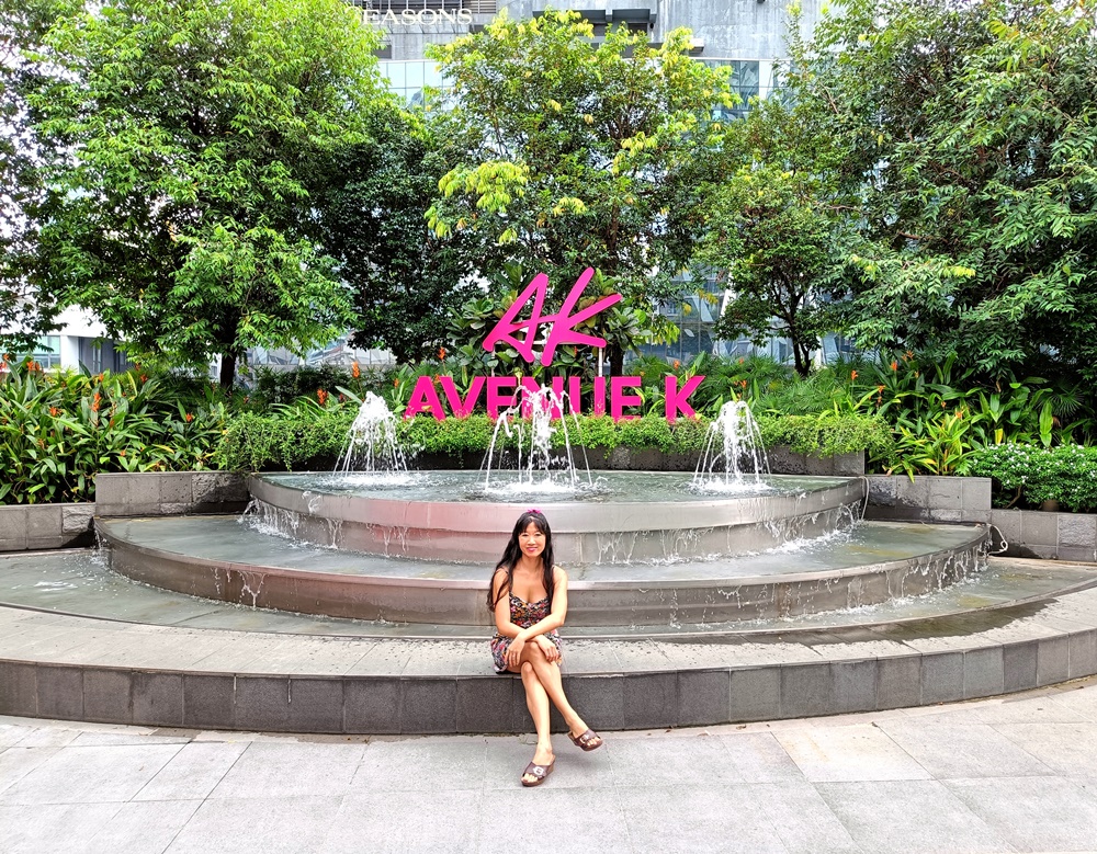 Avenue K Shopping Mall Review