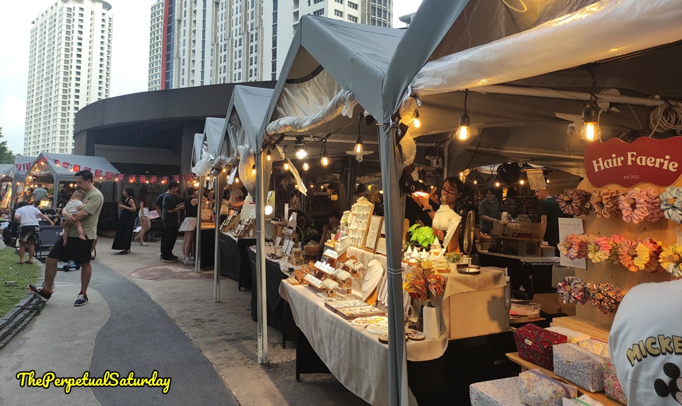 Mont Kiara 163 rooftop market