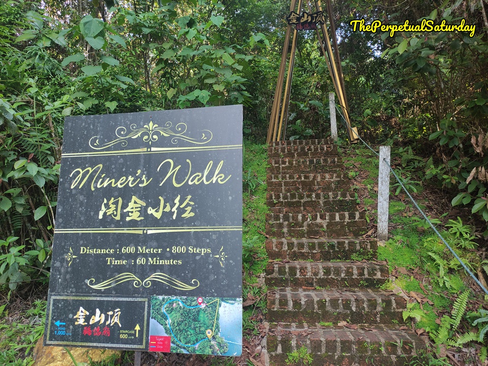 Path to Tasik Biru Tua Pek Kong Temple Bau