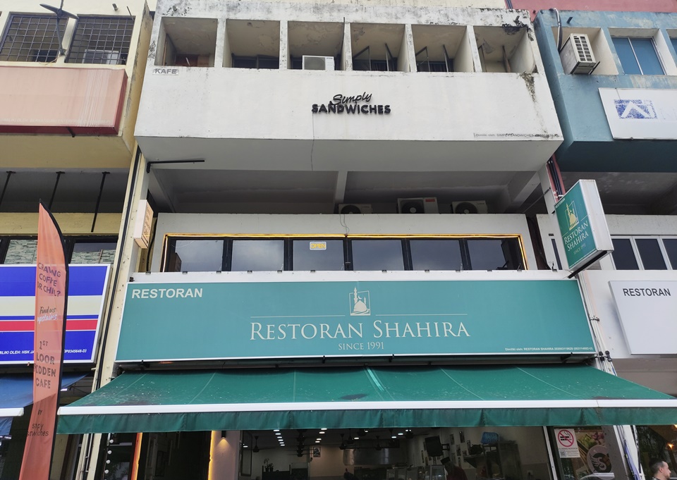 Simply Sandwiches TTDI location